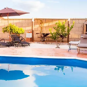 platanito-house.tenerifehoteles.net/
